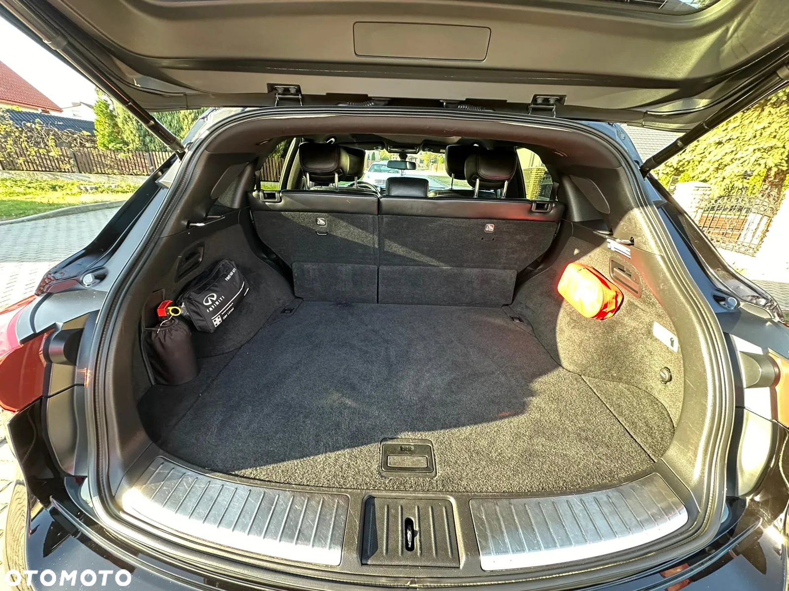 Infiniti Q70 3.0d S Premium - 23