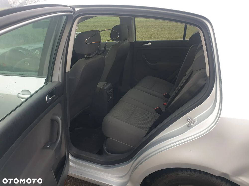 Volkswagen Golf Plus 1.9 TDI Comfortline - 12