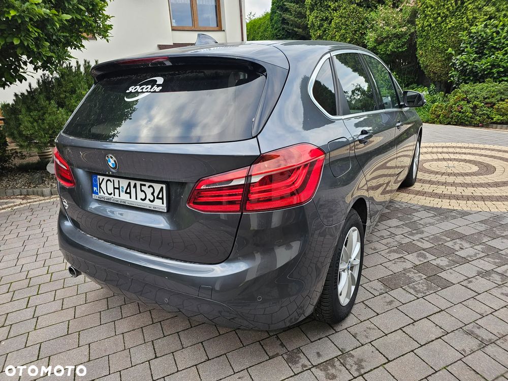 BMW Seria 2 216d Luxury Line - 9