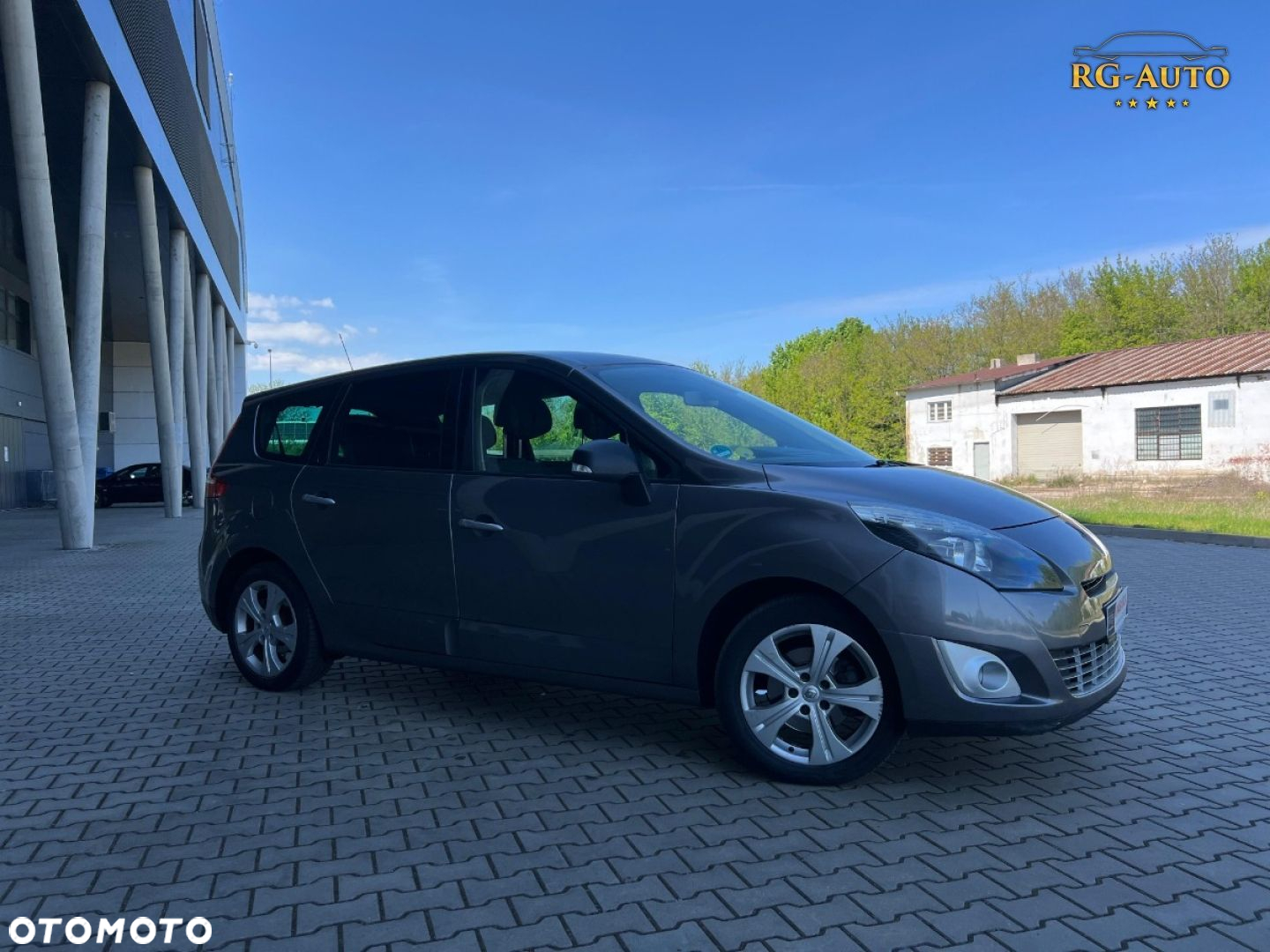Renault Grand Scenic - 5