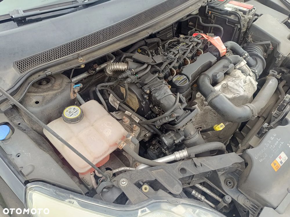Ford Focus - 37