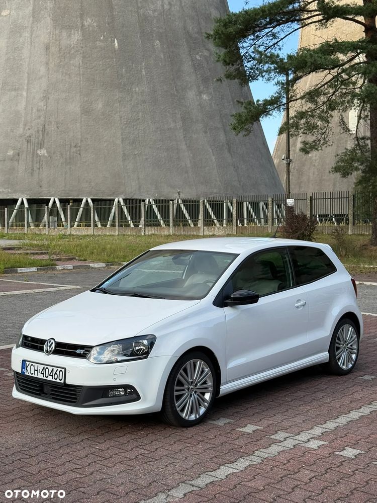 Volkswagen Polo - 1