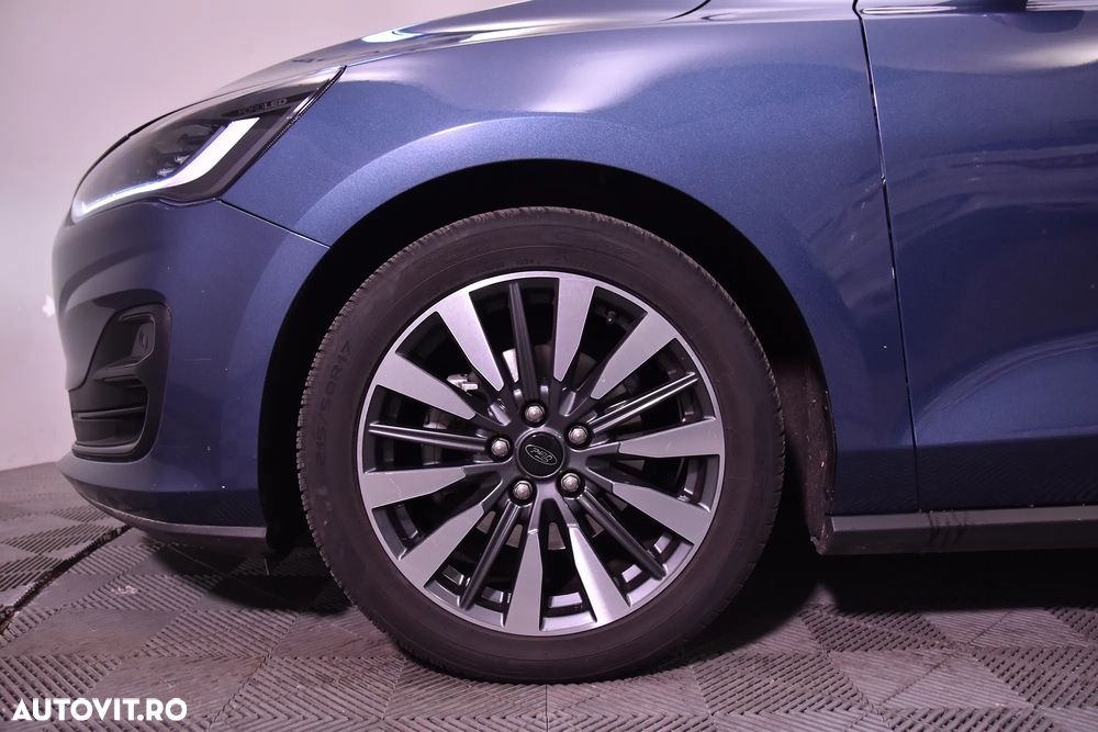 Ford Focus 1.0 EcoBoost MHEV Titanium - 13