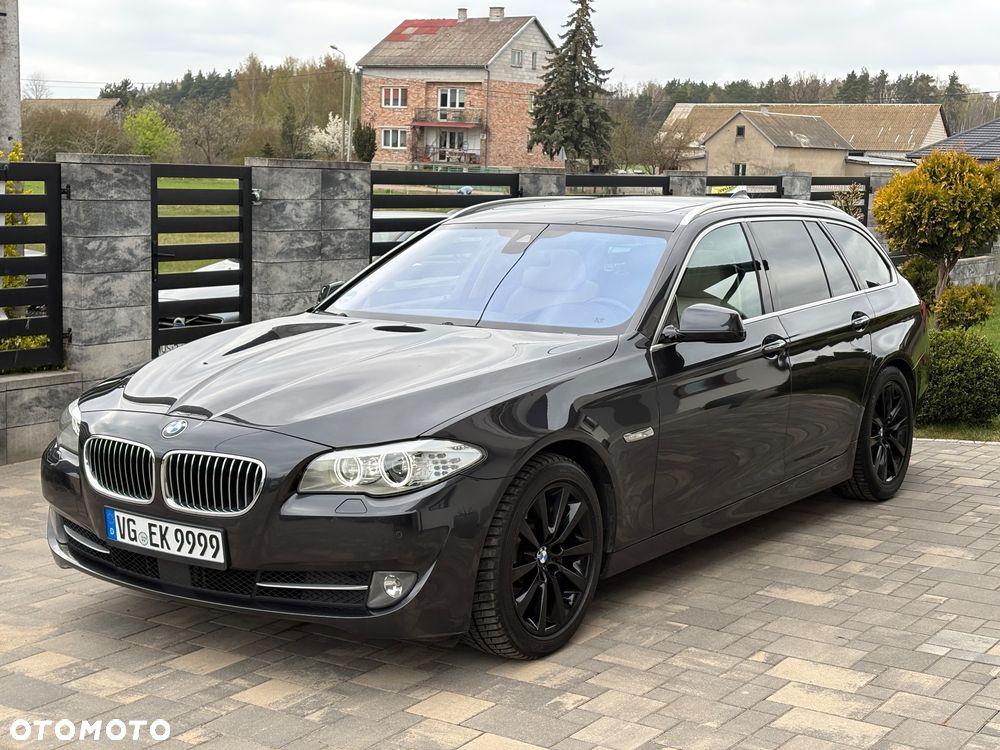 BMW Seria 5 525d - 10