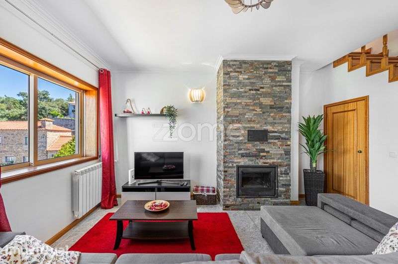 T2 Duplex em Mafamude - Grande imagem: 3/8