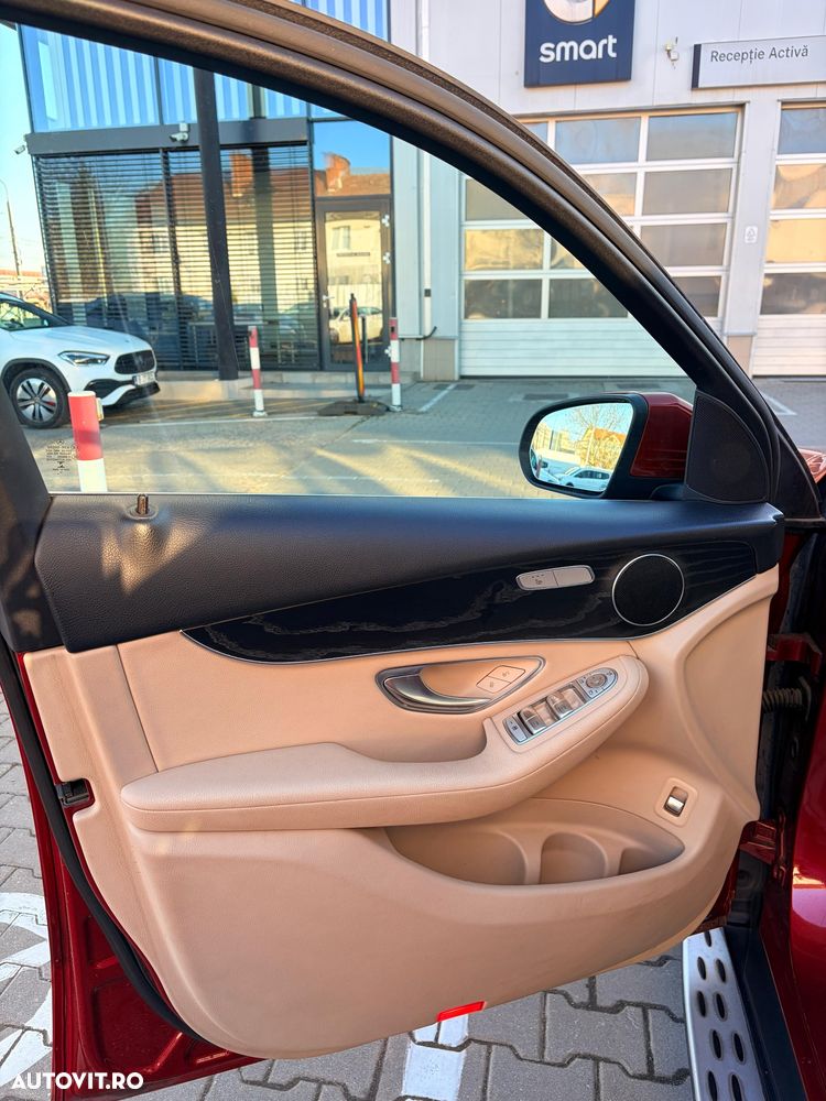 Mercedes-Benz GLC - 11