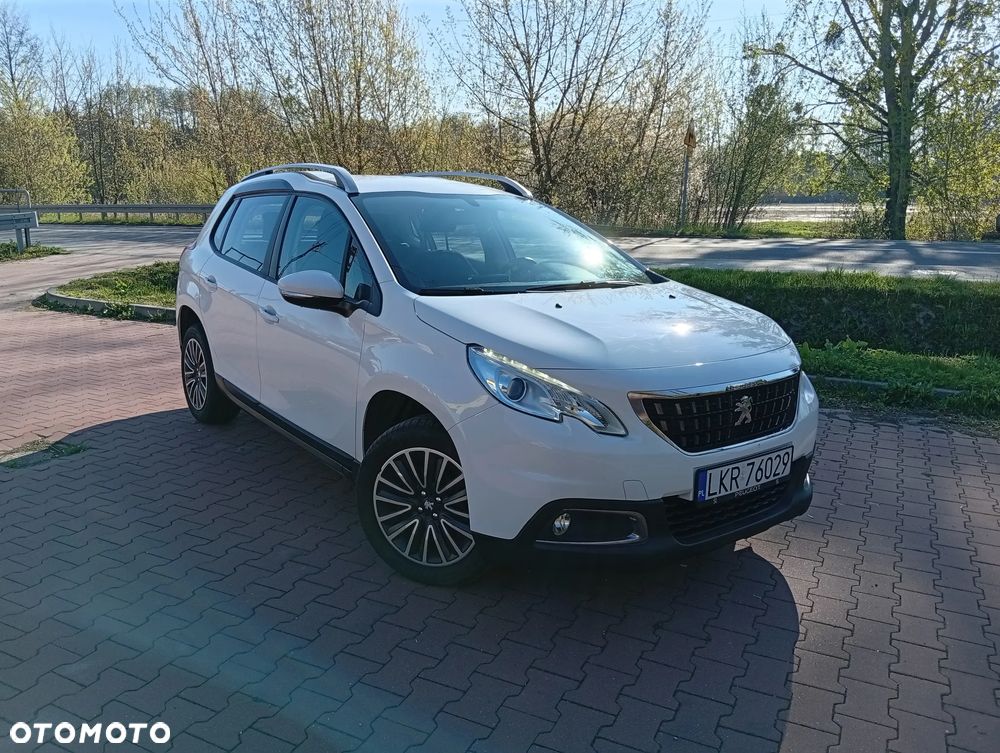 Peugeot 2008 PureTech 82 Active - 1