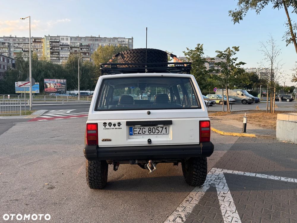 Jeep Cherokee 4.0 Limited - 10