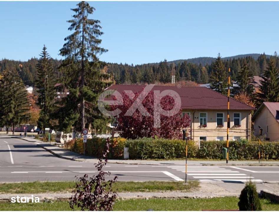 TEREN INTRAVILAN — PREDEAL CENTRU - 737 MP - 140.000 EURO - Comison - Imagine principală: 4/5