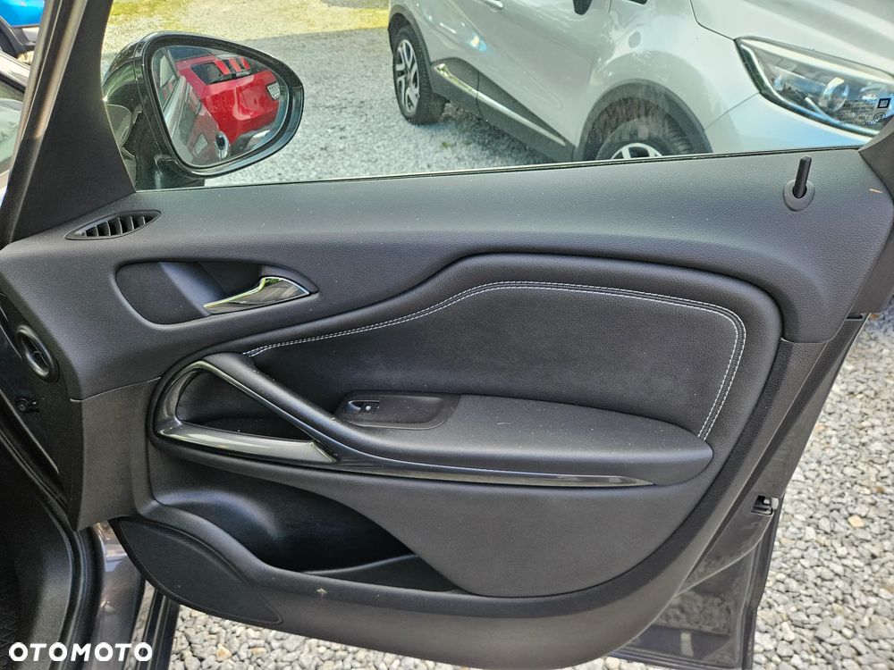 Opel Zafira 2.0 D Start/Stop Active - 14