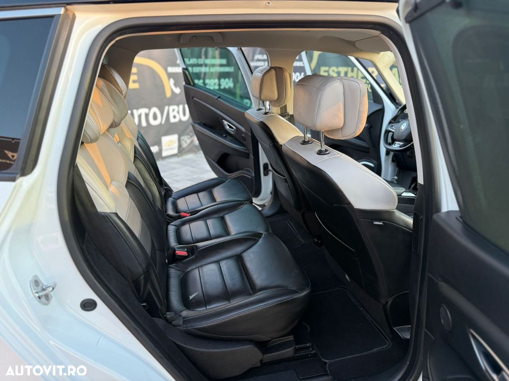 Renault Scenic - 7