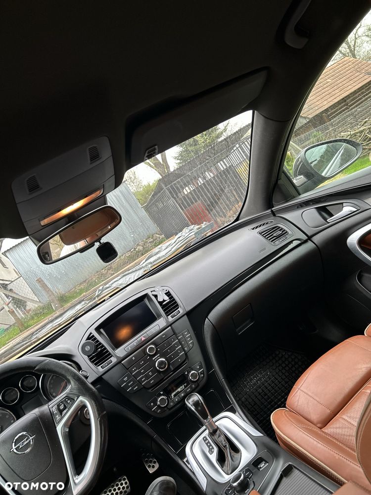 Opel Insignia - 2