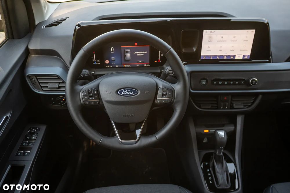 Ford Tourneo Courier - 16