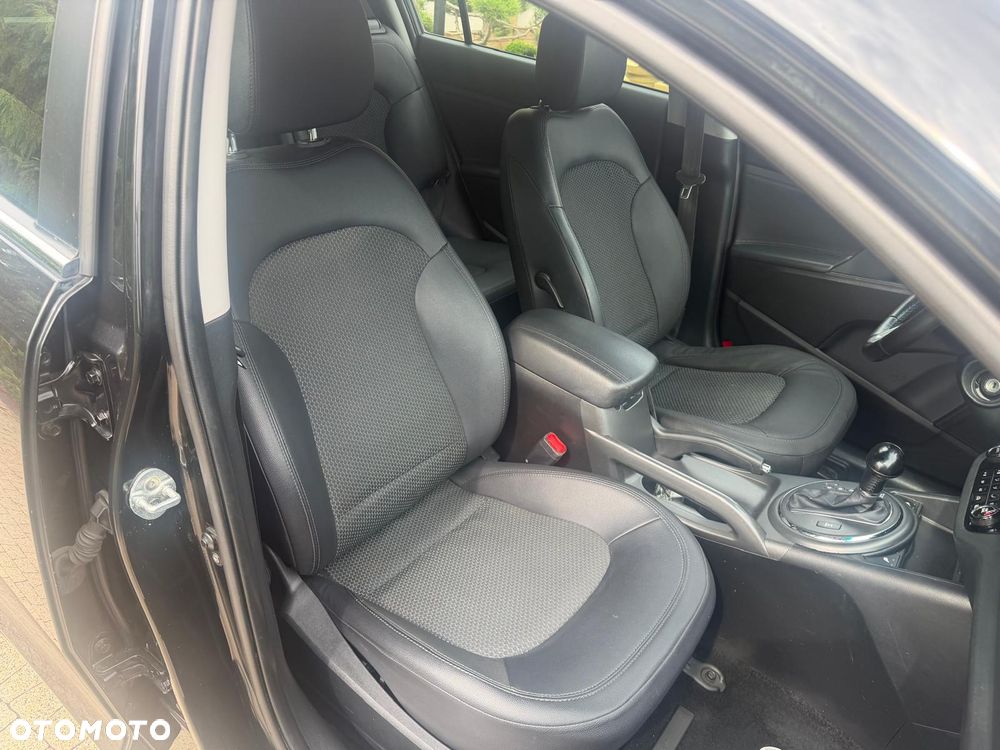 Kia Sportage 2.0 CRDI L - 7
