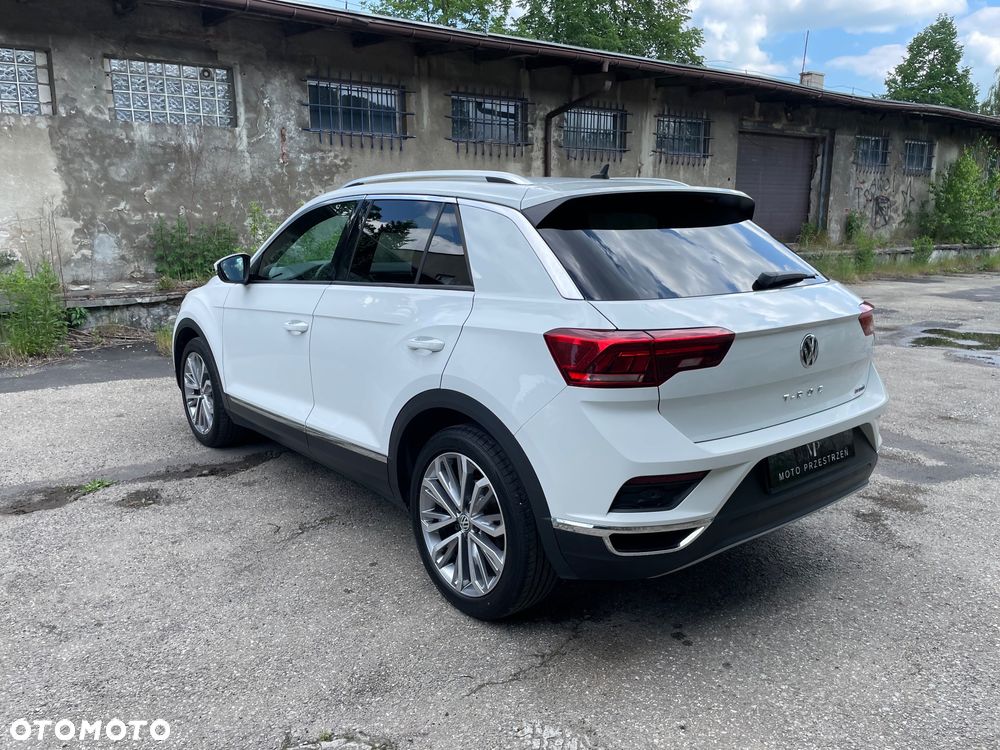 Volkswagen T-Roc 2.0 TDI SCR 4MOTION DSG Sport - 23
