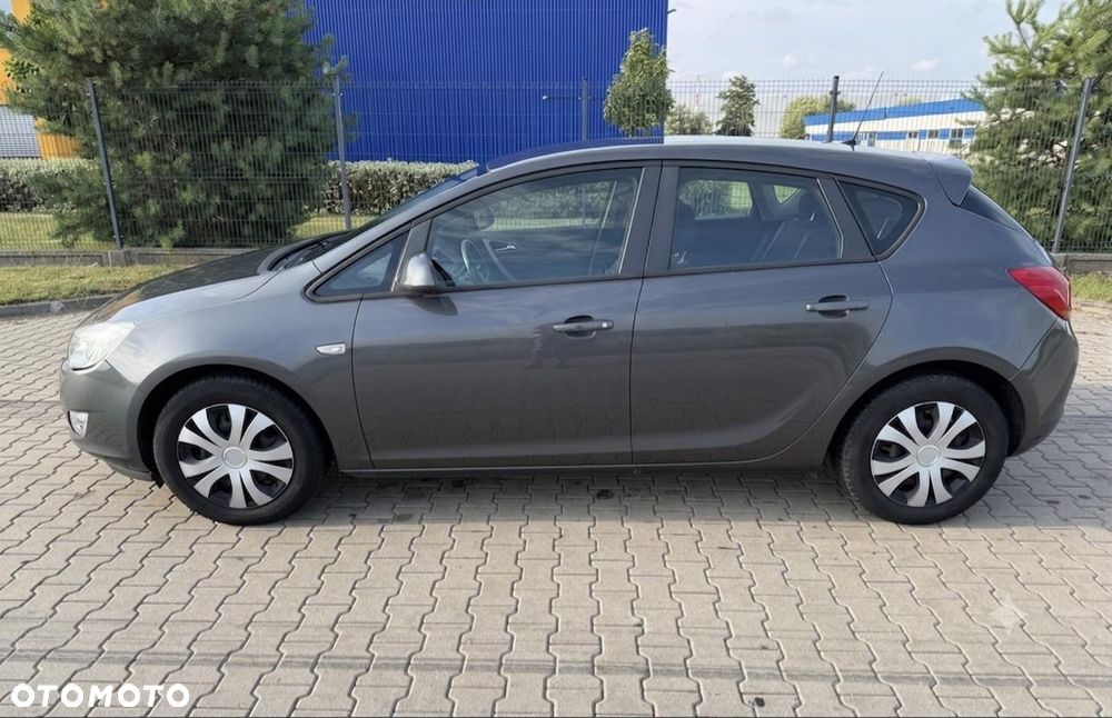 Opel Astra 1.6 Cosmo - 5