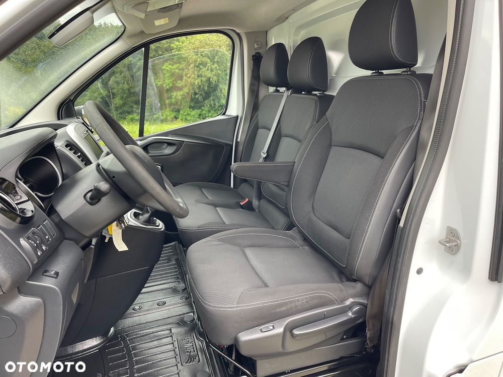 Renault Trafic - 6