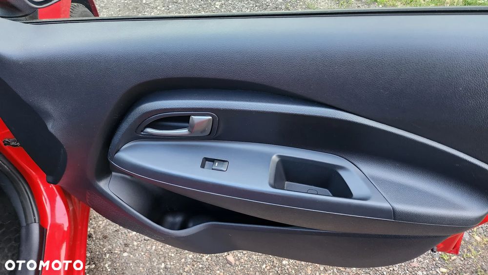 Kia Rio 1.2 Edition 7 - 17