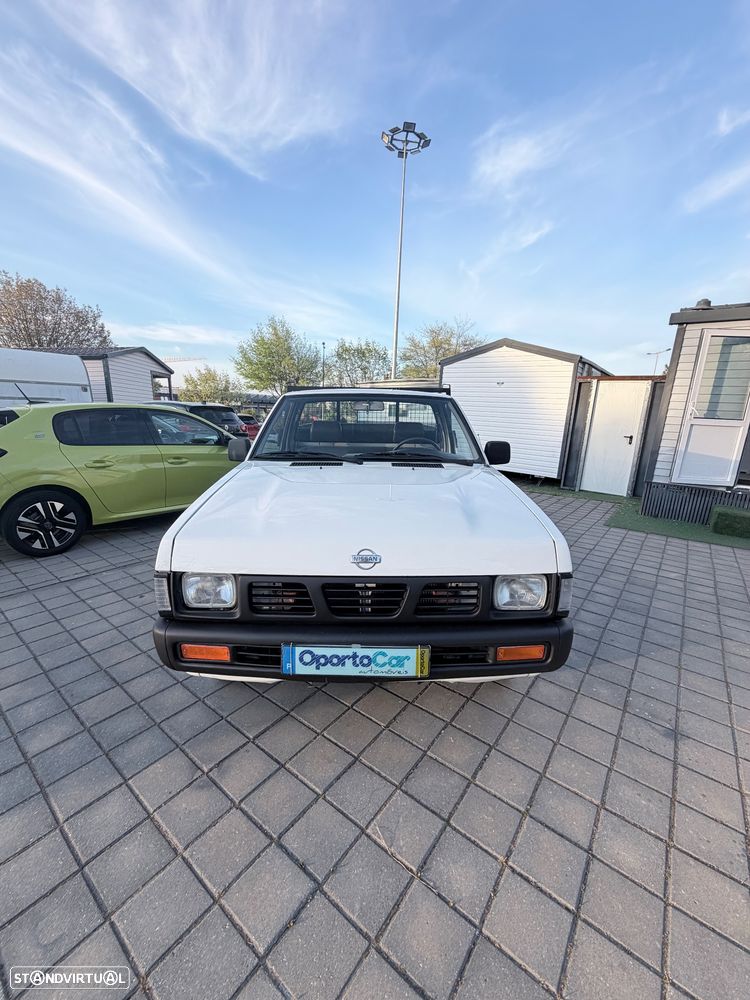 Nissan pick up 2.5 diesel 3 lugares com caixa atraz - 3