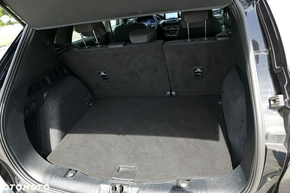 Ford Kuga - 35