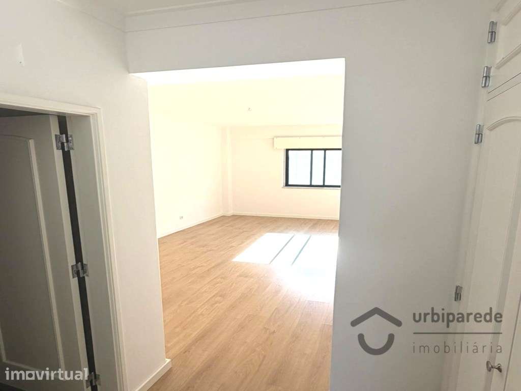Apartamento T3 totalmente remodelado, no Cacém. - Grande imagem: 4/24
