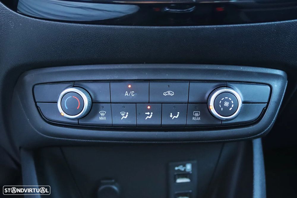 Opel Crossland X 1.2 T 120 Anos - 20