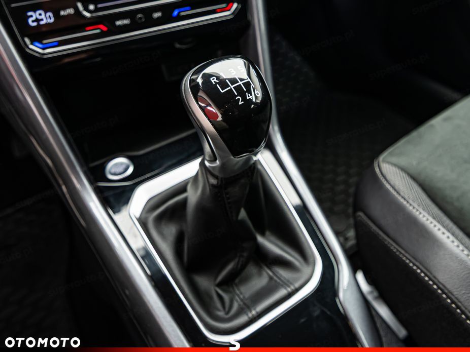 Volkswagen T-Roc 1.5 TSI Style - 20