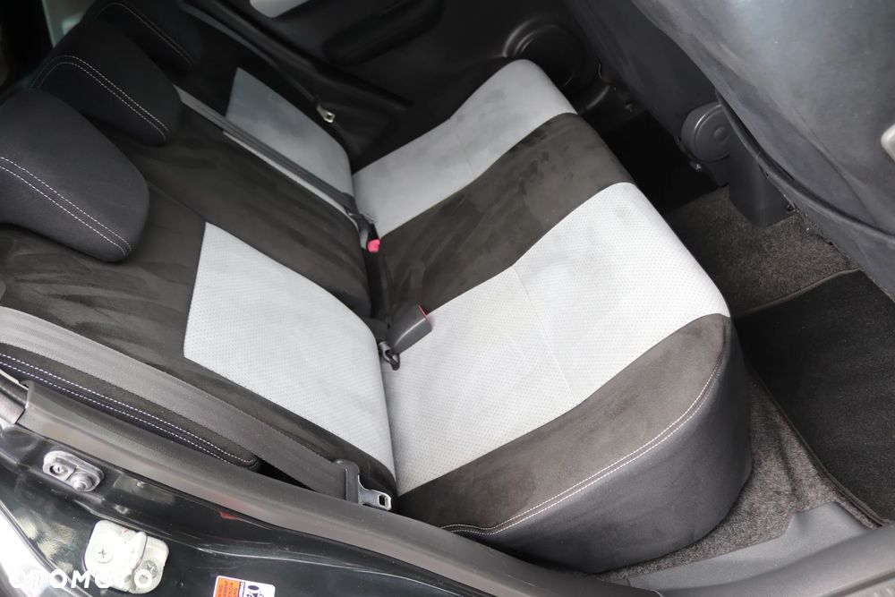Suzuki Swift 1.3 Club dance - 21
