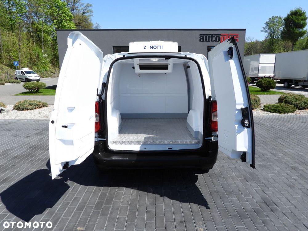 Toyota PROACE CITY  FURGON CHŁODNIA  -15*C ZASILANIE 230V TEMPOMAT KLIMATYZACJA  100KM - 13