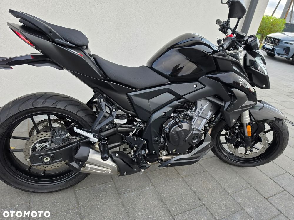 VOGE 500R - 9