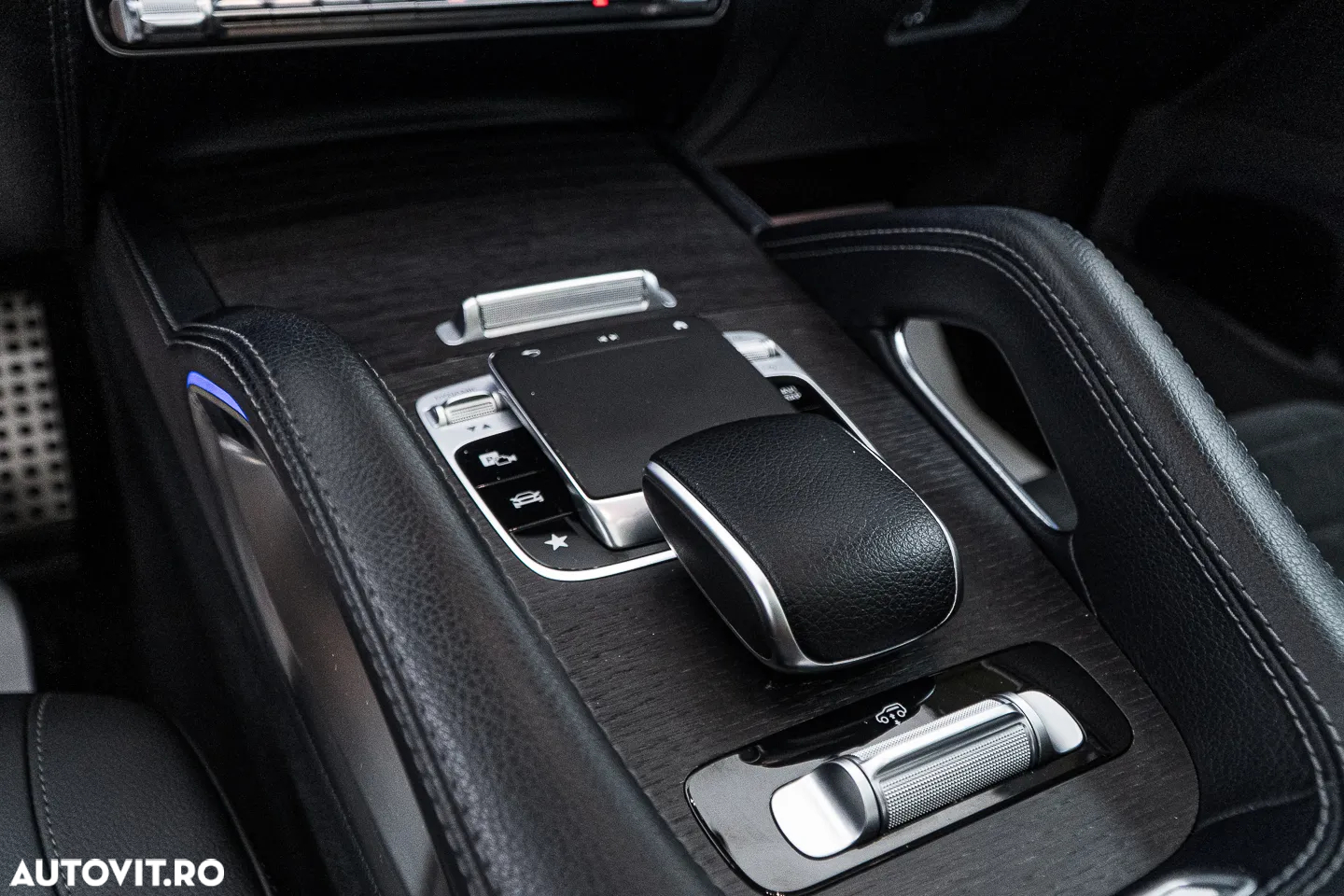 Mercedes-Benz GLE 350 d 4Matic 9G-TRONIC AMG Line - 33
