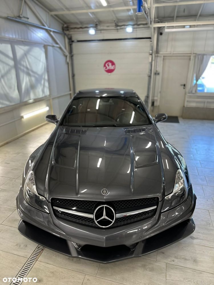 Mercedes-Benz SL 55 AMG - 16
