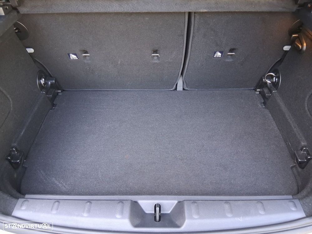 MINI 5 Portas One Auto - 27