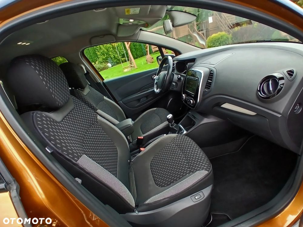 Renault Captur 1.3 TCe Intens - 23