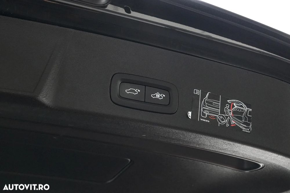 Volvo XC 40 - 26