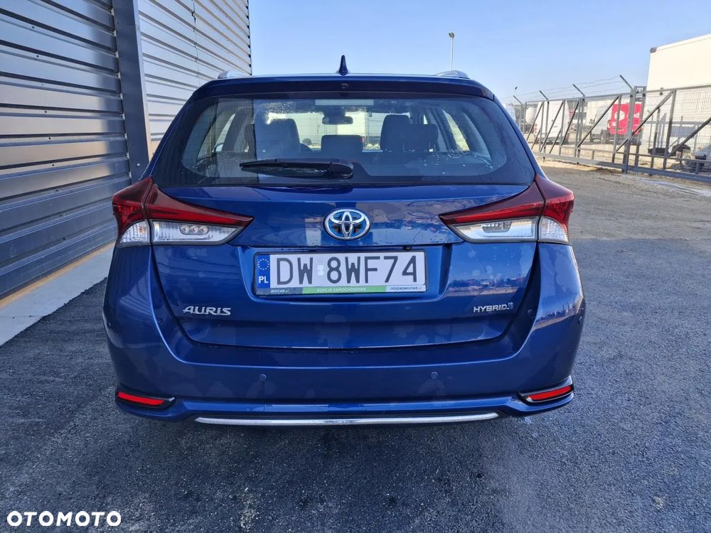 Toyota Auris Hybrid 135 Premium - 7