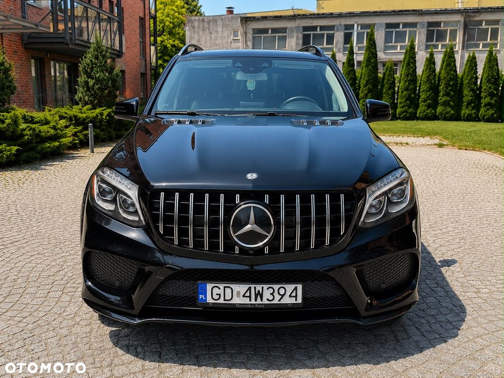 Mercedes-Benz GLS 500 4-Matic - 3