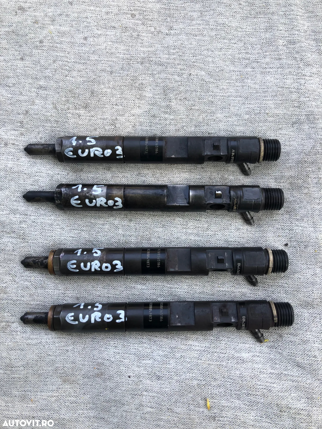 Injector/injectoare Dacia Logan 1,5 DCI EURO 3 set - 2