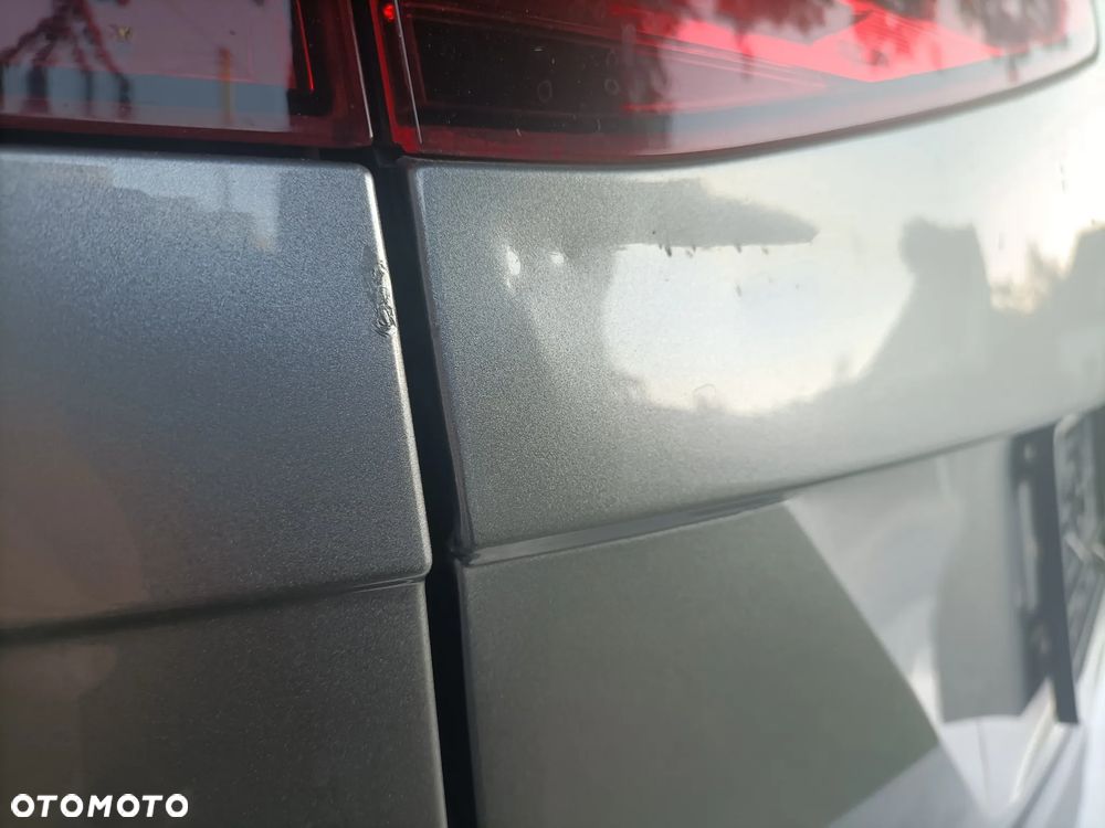 Volkswagen Passat 2.0 TDI SCR DSG Comfortline - 37