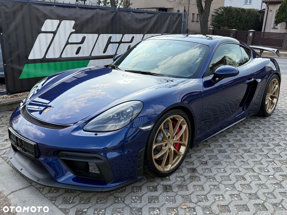 Porsche 718 Cayman GT4 PDK - 1