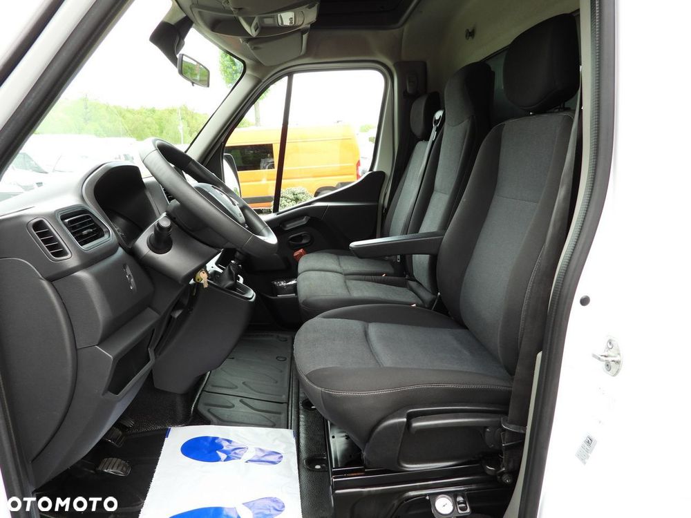 Renault MASTER PLANDEKA 10 PALET WEBASTO TEMPOMAT NAWIGACJA LEDY PNEUMATYKA KLIMATYZACJA  165KM - 26