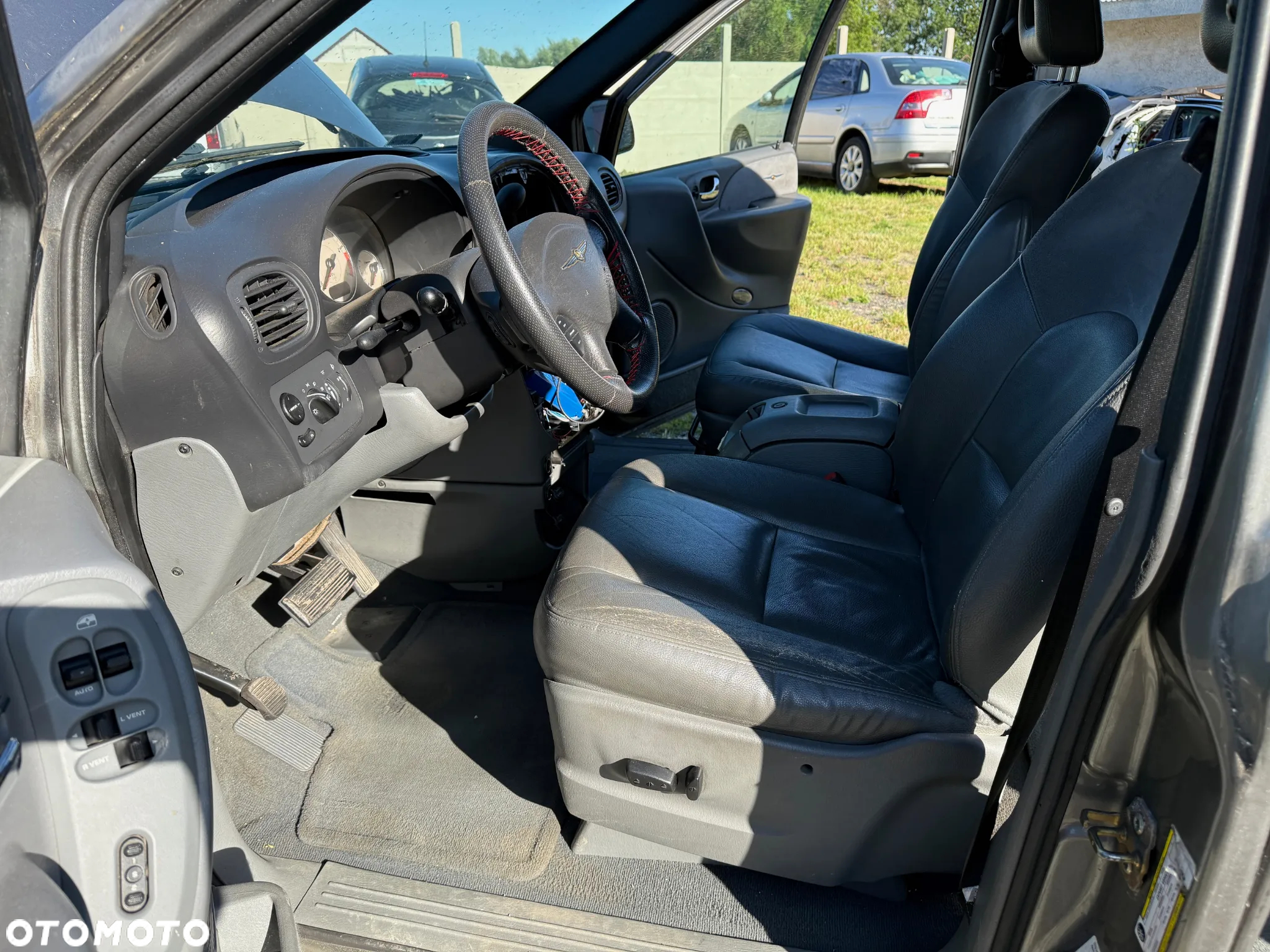 Chrysler Grand Voyager 2.8CRD 150KM|Stow&Go| Skóra|Ele.Drzwi i Klapa|Skóra - 16