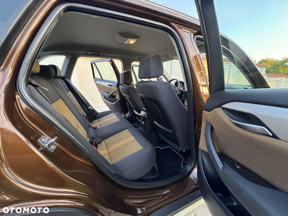BMW X1 - 24