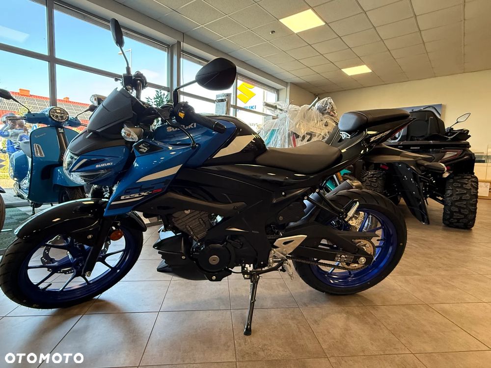 Suzuki GSX - 2