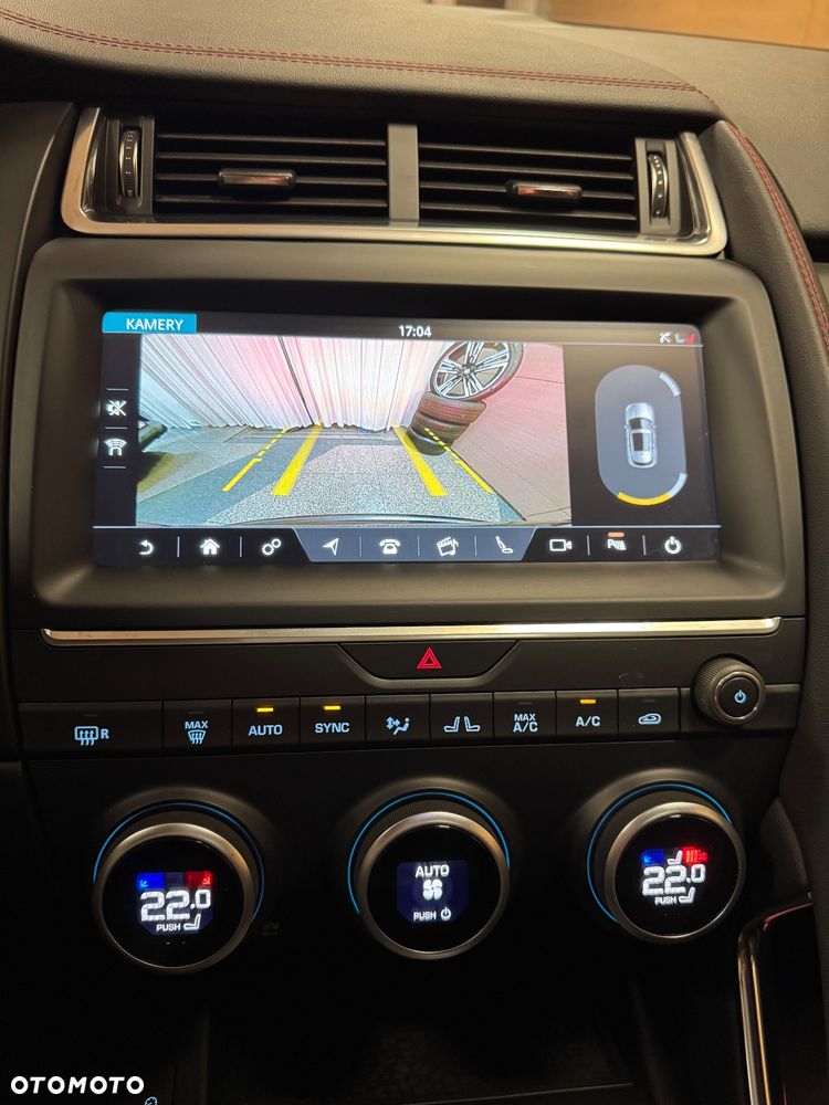 Jaguar E-Pace 2.0 i4P AWD R-Dynamic - 16