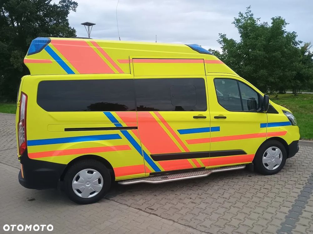 Ford Transit Custom - 8