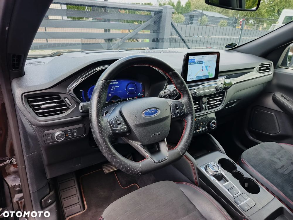 Ford Kuga 2.0 EcoBlue 4x4 ST-LINE X - 6
