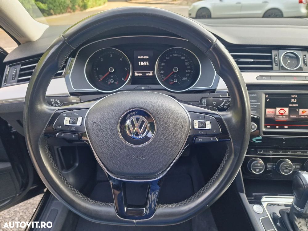 Volkswagen Passat 2.0 TDI DSG (BlueMotion Technology) Comfortline - 21