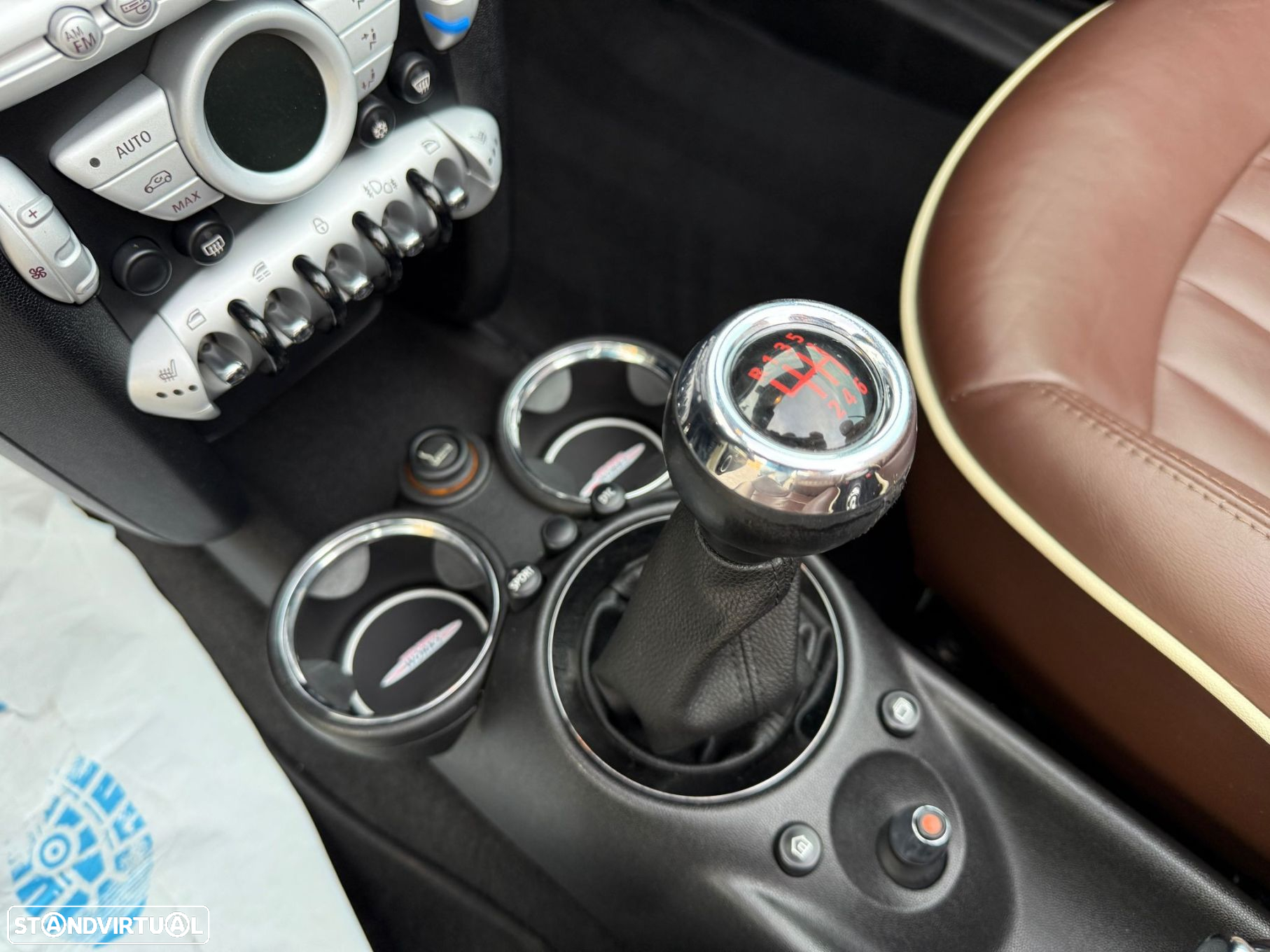 MINI 3 Portas John Cooper Works - 11