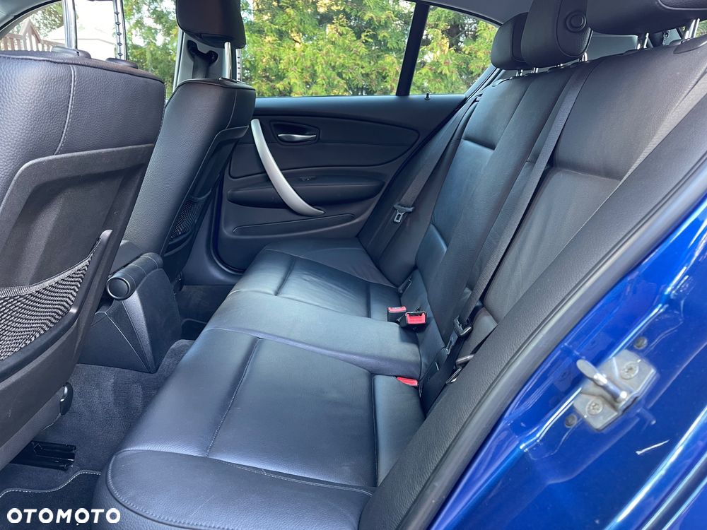 BMW Seria 1 118d Sport Line - 13